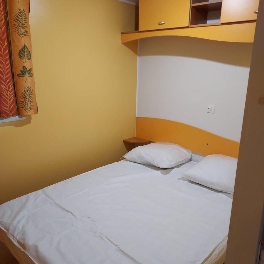 Camping Onlycamp De La Varenne Neung-sur-Beuvron Eksteriør bilde
